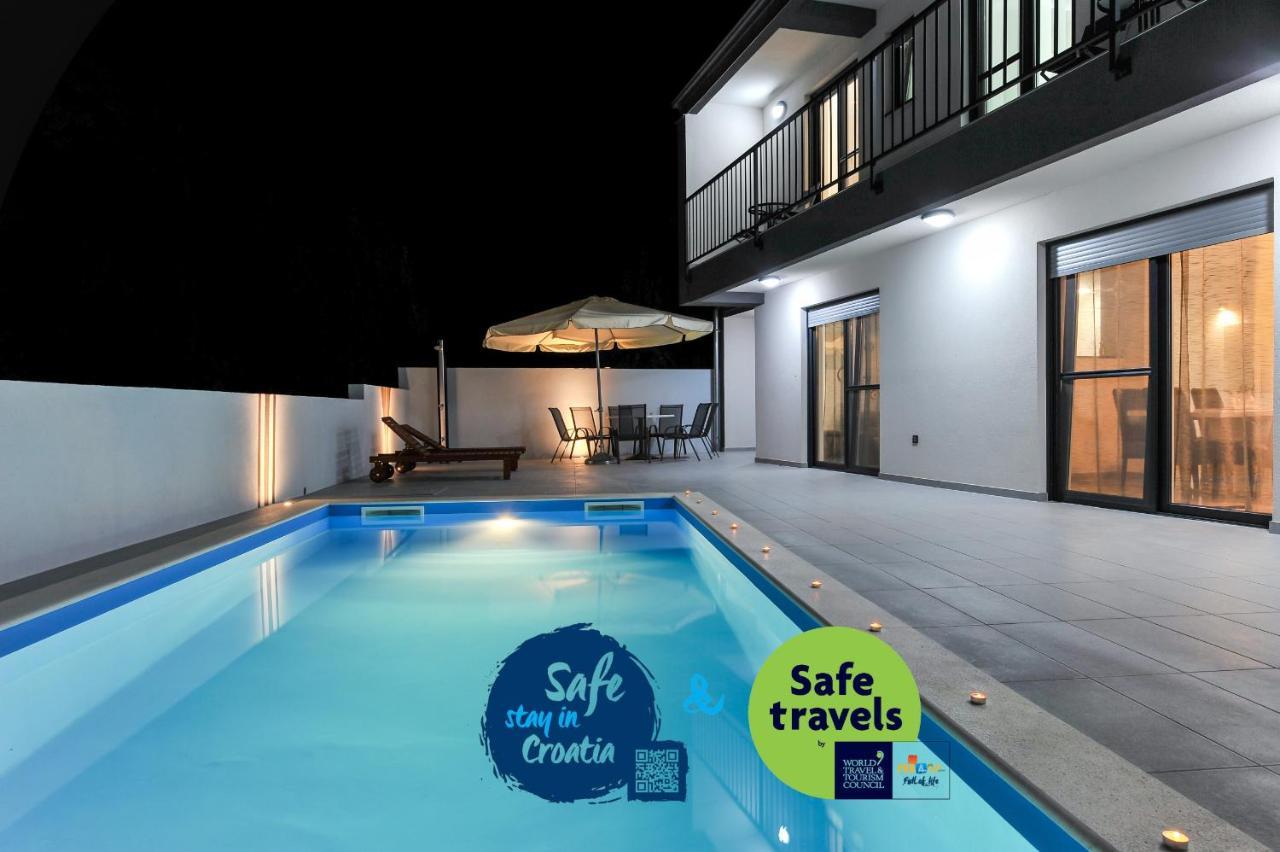 Villa Lily Zadarvillas Privlaka  Buitenkant foto