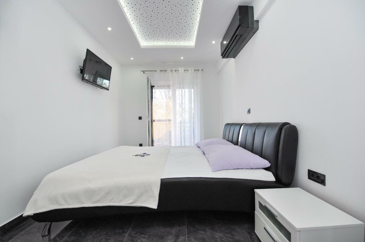 Villa Lily Zadarvillas Privlaka  Buitenkant foto