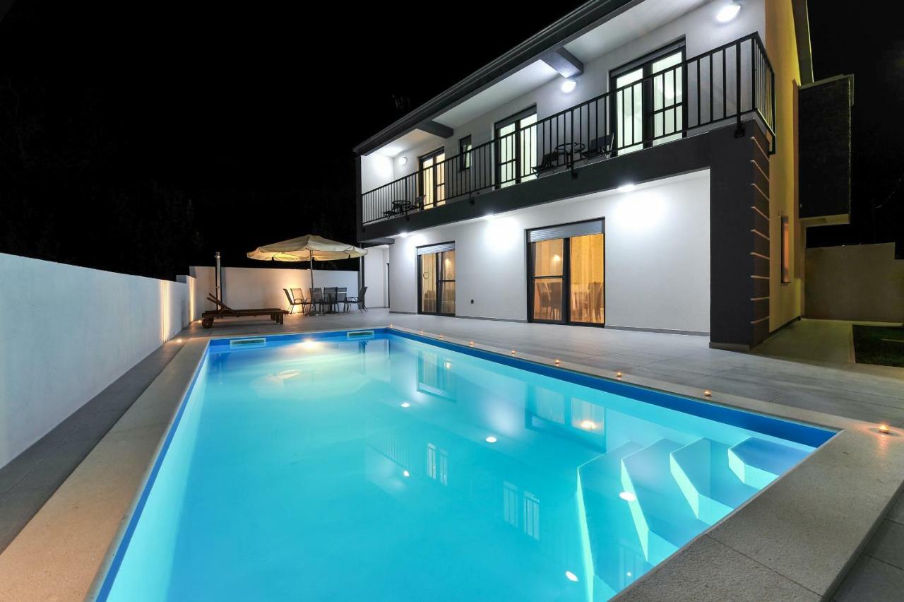 Villa Lily Zadarvillas Privlaka  Buitenkant foto